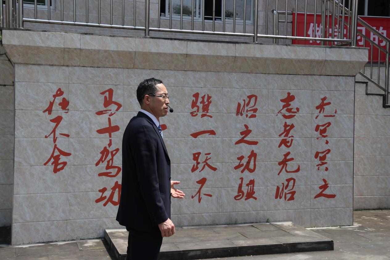 说明: IMG_0682