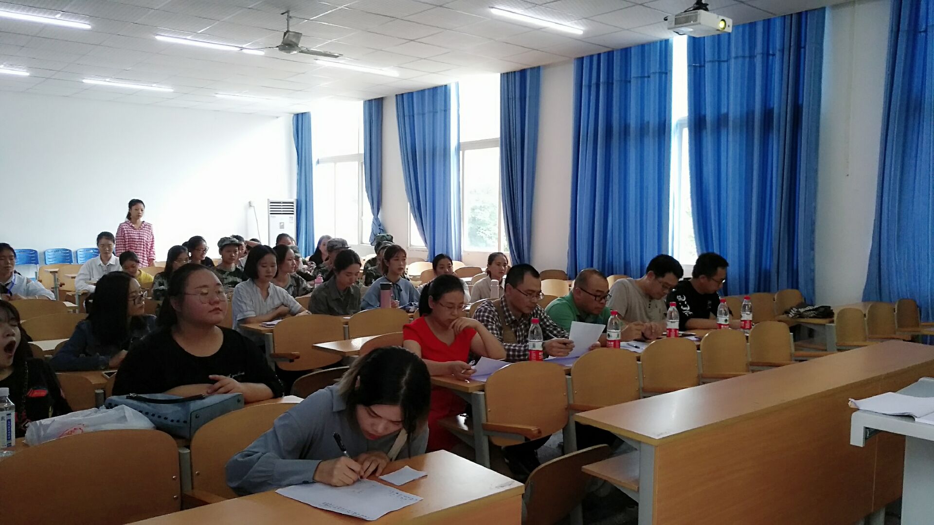 QQ图片20180926142940.jpg