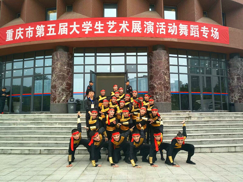 D2744CB2CC0724D7743218D33C53F13A_副本.jpg