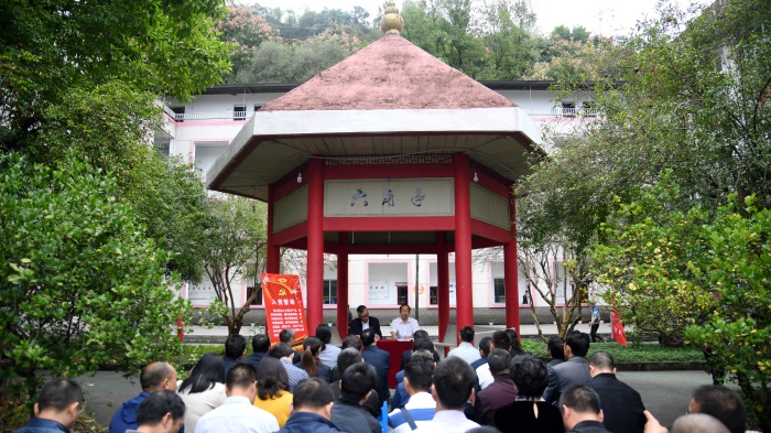 饿.jpg